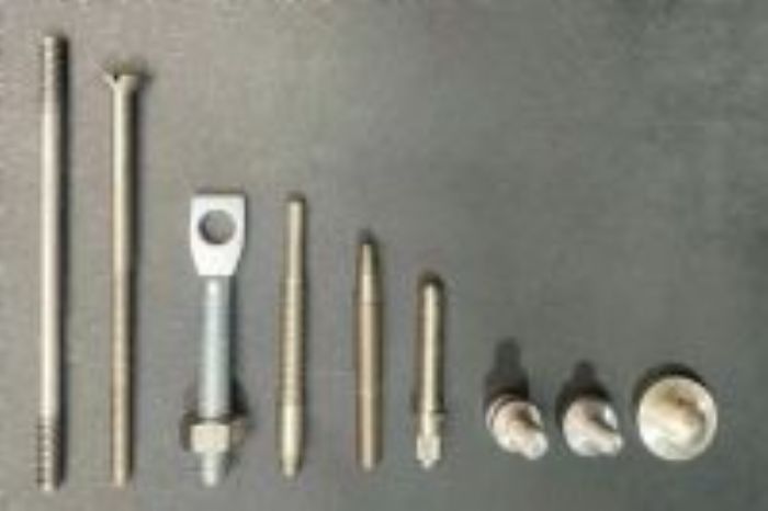 Tornillos especiales